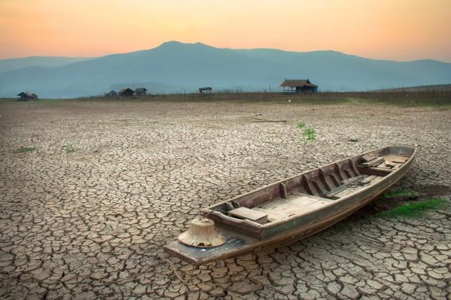 1800x1200_boat-in-drought-shutterstock_248135746 copy.jpg